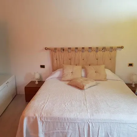 Luciano & Norma's House La Torre Daire